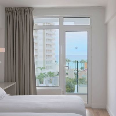 Premium Double Room With Partial Sea View