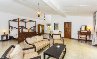 Mountbatten Bungalow- Thema Collection