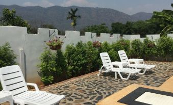 Thai Castle Resort - Housity