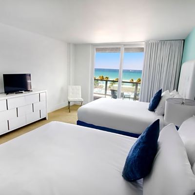 Deluxe One-Bedroom Suite with Ocean View