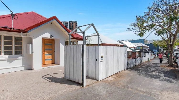 Boribista Accommodation 外観
