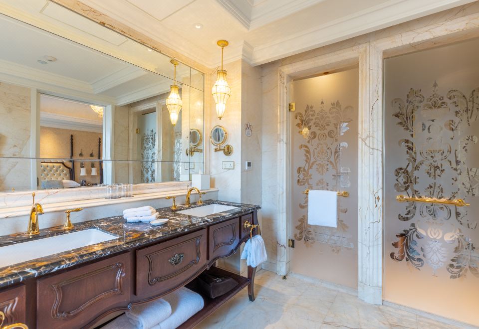 the Castle Hotel, A Luxury Collection HotelDeluxe Mountain-view Twin Room