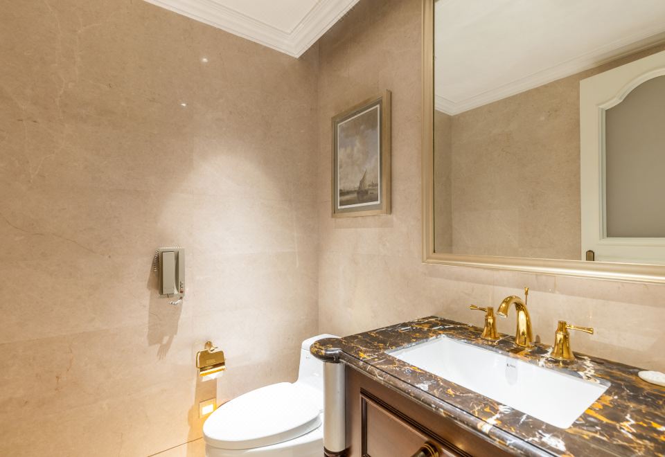 the Castle Hotel, A Luxury Collection HotelPremier Sea-View Three-Bedroom Duplex Apartment Suite 190