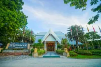 Phi Phi Island Cabana Hotel
