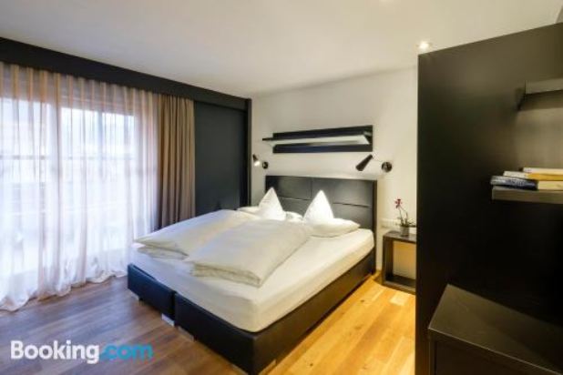 带露台的经典双人房 - Nr. 12