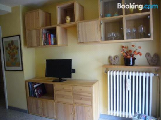 Le Nid de Saint Ours One-Bedroom Apartment