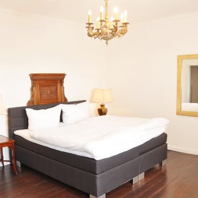 Double Room, Lake View Schloss Otting Promo Code