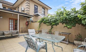 Grand Central Accommodation B&B Cobden - Housity
