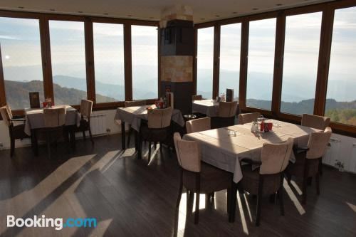 G4 Apartment Milmari Apartment with Mountain View