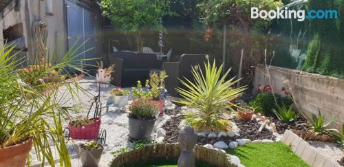 带园景一室公寓