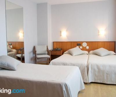 Triple Room with Sea View Hotel Brisa Promo Code