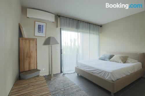 带海景的一卧室公寓