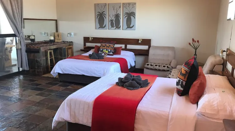 Aloegrove Safari Lodge Room