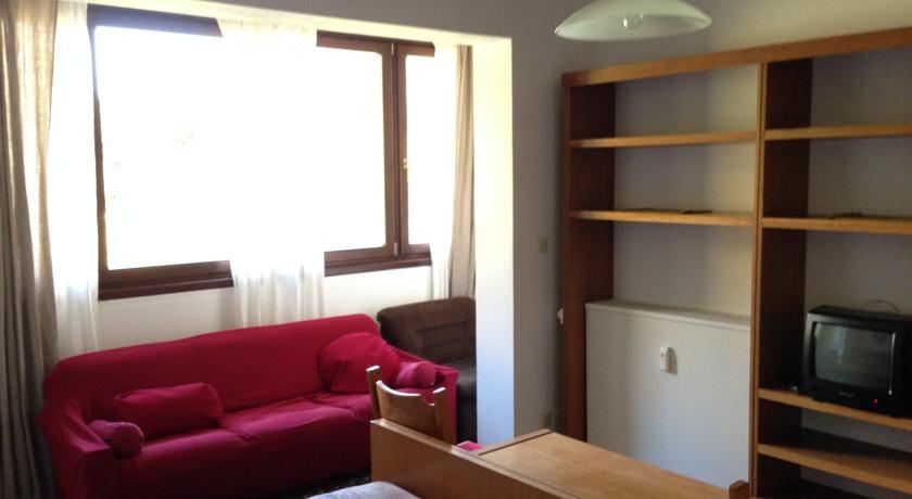 高级一卧室带阳台公寓