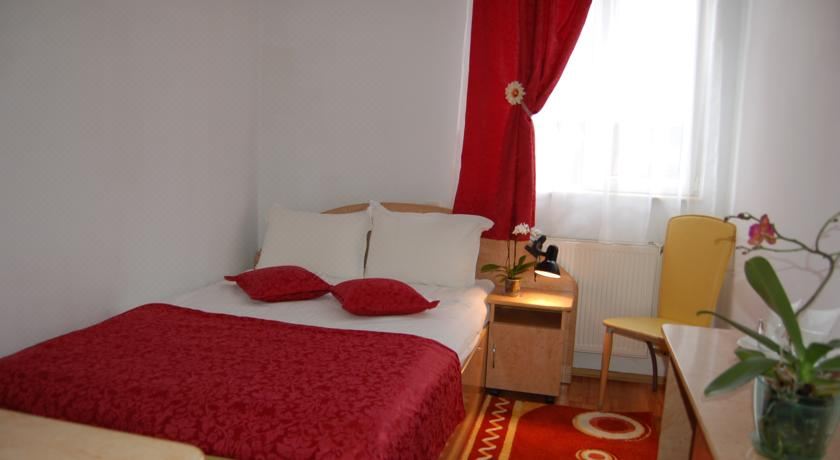 Motel Maestro Single Room