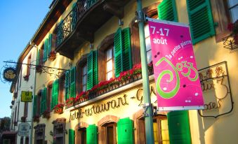 Logis Hôtel-Restaurant Aux Trois Roses - Housity