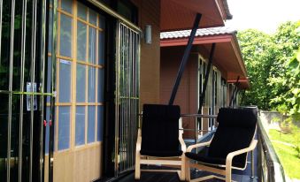 Zen Home Resort and Garden Phayao