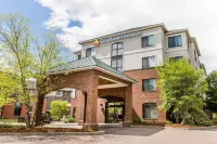 Comfort Inn & Suites Hotel a 