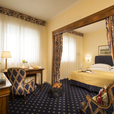 高級房 拿破崙飯店優惠