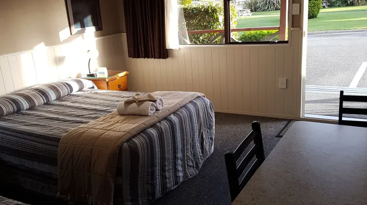 テ アナウ キウィ ホリデイ パーク&モーテルズ 食事・レストラン