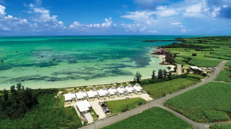 フェリスヴィラスイート伊良部・佐和田 外観