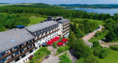 Victor's Seehotel Weingärtner Bostalsee Отели в г. 