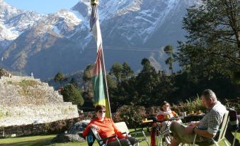 Everest Summit Lodge - Lukla