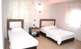 Majestik Otel - Housity