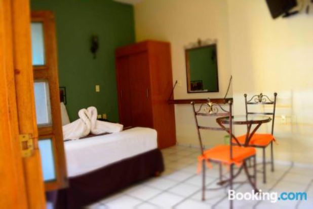 Hotel AldamaSingle room