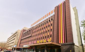 New Shanghai International Hotel