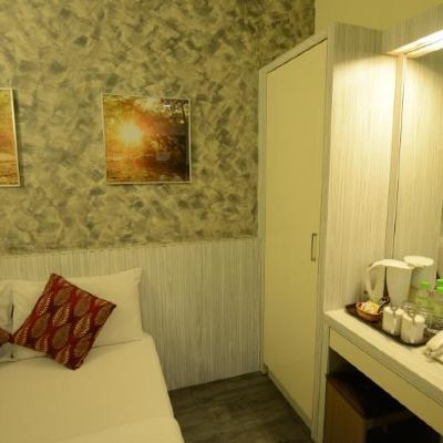 Bilik Deluxe Queen Tiada Tingkap Kupon Hotel Westree