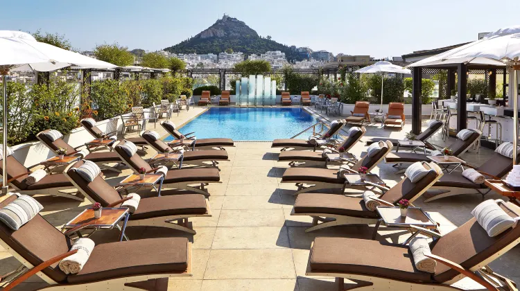 ホテル グランデ ブルターニュ ア ラグジュアリー コレクション ホテル 外観