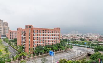 Bu Shu Hotel (Longhaijiao Meiwanyi Plaza)