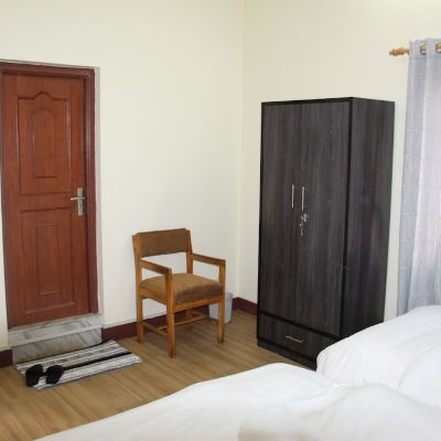 Deluxe Twin Room, Multiple Beds, Private Bathroom, Valley View