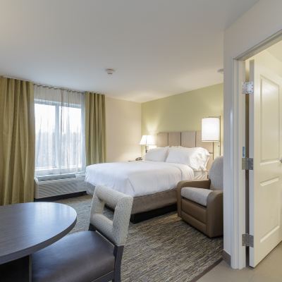 Studio Suite Candlewood Suites Mishawaka, an IHG Hotel Promo Code