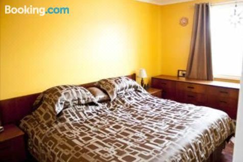 特大床间 - 带私人浴室