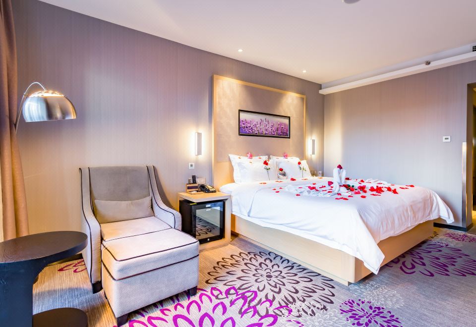 Lavande Hotel (Beijing South Railway Station Yangqiao)Romantic Room