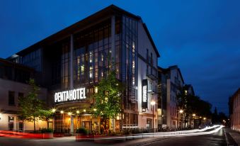 Pentahotel Rostock - Housity