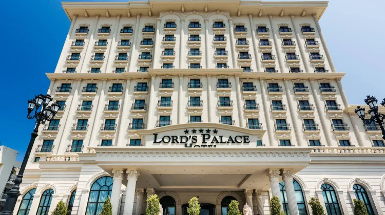 Lords Palace Hotel Spa Casino Exterior