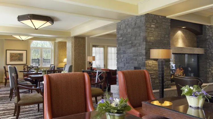 フェアモント バンフ スプリングス 食事・レストラン