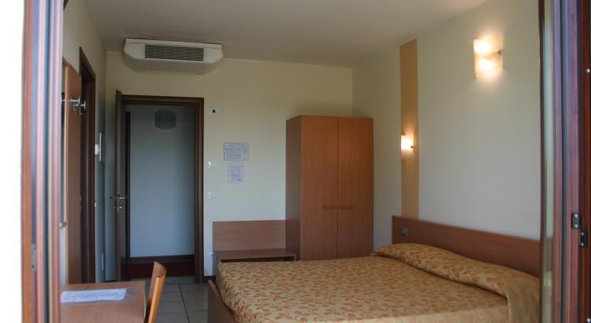 标准双人或双床房