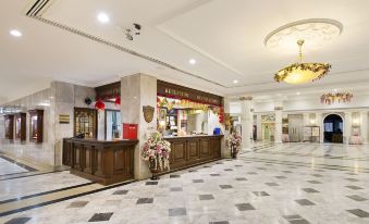 Royal Rattanakosin Hotel