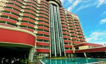 Planet Holiday Hotel & Residence