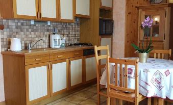 Studio in Les Gets, with Wonderful Mountain View, Furnished Garden and Wifi - 300 m from The Slopes