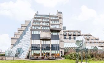 Leonardo Royal Southampton Grand Harbour - Housity