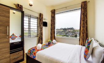 FabExpress Grand Castle Hill Resorts Ooty Boat House