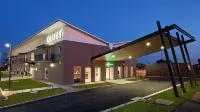 MainStay Suites Whyalla Hotels in 