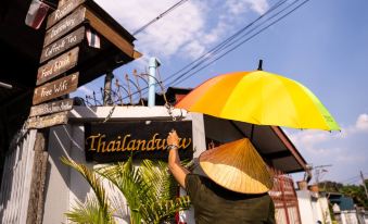 Thailand Wow Guesthouse - Hostel - Adults Only
