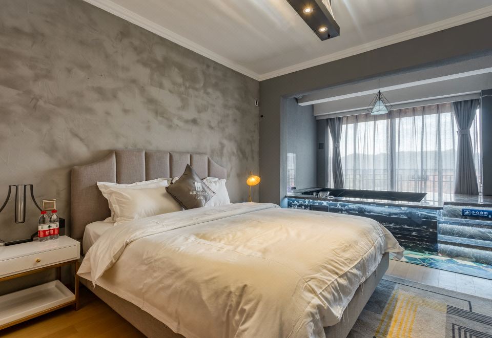 NAPADie Yun Minimalist Private Hot Spring Two-Bedroom Suite (Two Bedrooms + Indoor Private Hot Spring + Shared Sunset View)