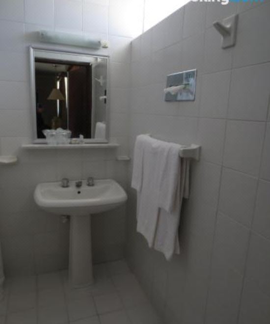 Hotel Las Palmas Midway Inn Double Room